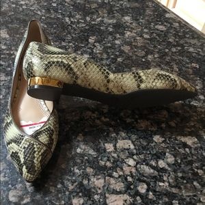 TORY BIRCH snake skin Sz 6.5 NWT